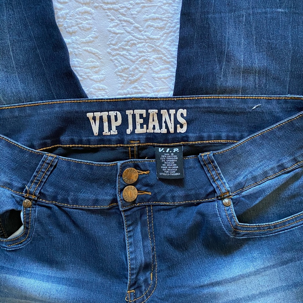 Dark Wash Jeans w/ Stretch Plus Size